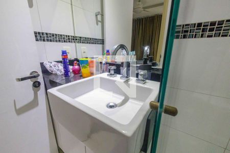 Apartamento à venda com 280m², 3 quartos e 2 vagas Apartamento à venda com 280m², 3 quartos e 2 vagasBanheiro da Suíte 3