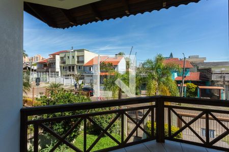 Casa à venda com 257m², 3 quartos e 4 vagas Casa à venda com 257m², 3 quartos e 4 vagasSacada da Suite