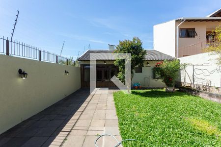 Casa à venda com 257m², 3 quartos e 4 vagas Casa à venda com 257m², 3 quartos e 4 vagasJardim