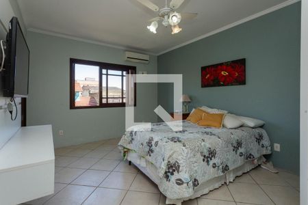 Casa à venda com 257m², 3 quartos e 4 vagas Casa à venda com 257m², 3 quartos e 4 vagasSuite