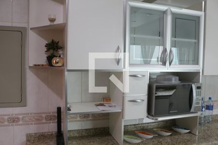 Casa à venda com 445m², 3 quartos e 8 vagasCozinha