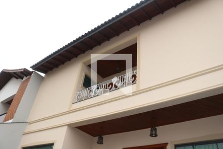 Casa à venda com 445m², 3 quartos e 8 vagasFachada