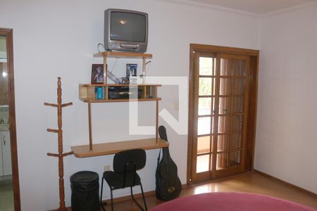 Casa à venda com 445m², 3 quartos e 8 vagasSuíte 3