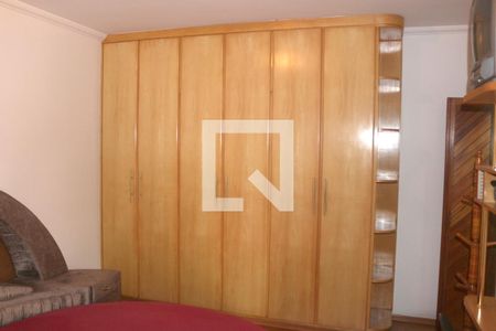 Casa à venda com 445m², 3 quartos e 8 vagas Casa à venda com 445m², 3 quartos e 8 vagasSuíte 3