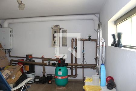 Casa à venda com 445m², 3 quartos e 8 vagasDepósito