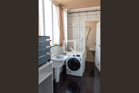 Apartamento à venda com 130m², 2 quartos e sem vaga Apartamento à venda com 130m², 2 quartos e sem vagaÁrea de Serviço