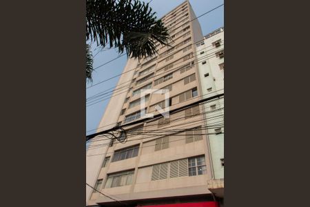 Apartamento à venda com 130m², 2 quartos e sem vaga Apartamento à venda com 130m², 2 quartos e sem vagaFachada