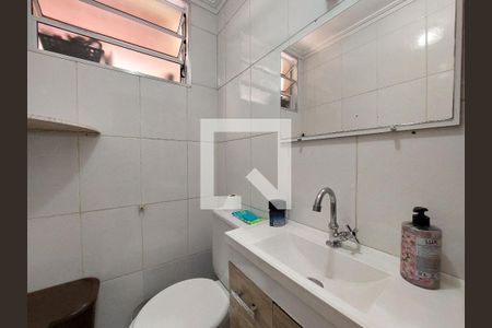 Casa à venda com 90m², 2 quartos e 2 vagas Casa à venda com 90m², 2 quartos e 2 vagasBanheiro 1
