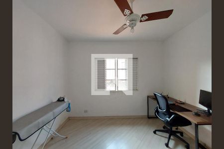 Casa à venda com 90m², 2 quartos e 2 vagas Casa à venda com 90m², 2 quartos e 2 vagasQuarto 2