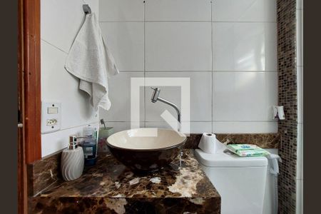 Casa à venda com 90m², 2 quartos e 2 vagas Casa à venda com 90m², 2 quartos e 2 vagasBanheiro 2