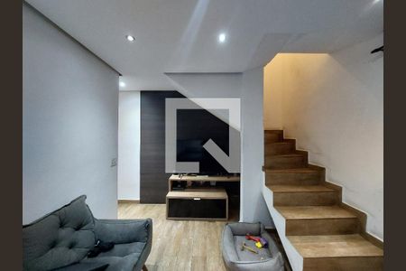 Sala de casa à venda com 2 quartos, 90m² em Jardim Marcel, São Paulo
