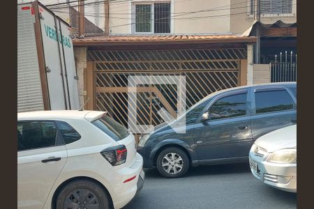 Casa à venda com 90m², 2 quartos e 2 vagas Casa à venda com 90m², 2 quartos e 2 vagasFachada
