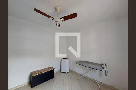 Casa à venda com 90m², 2 quartos e 2 vagas Casa à venda com 90m², 2 quartos e 2 vagasQuarto 2