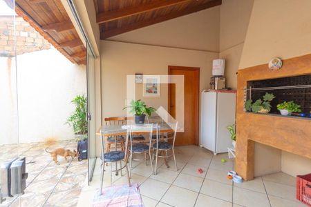 Casa à venda com 95m², 2 quartos e 1 vagaÁrea gourmet