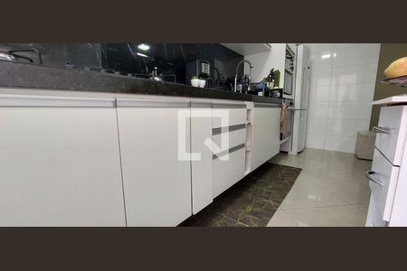 Apartamento à venda com 65m², 2 quartos e 1 vaga Apartamento à venda com 65m², 2 quartos e 1 vagaCozinha