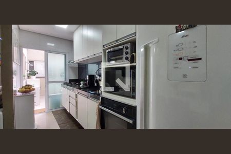 Apartamento à venda com 65m², 2 quartos e 1 vaga Apartamento à venda com 65m², 2 quartos e 1 vagaCozinha