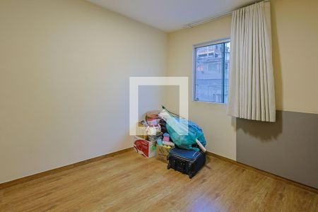 Quarto 2 de apartamento à venda com 2 quartos, 60m² em Cabral, Contagem