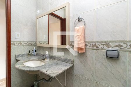 Casa à venda com 250m², 3 quartos e 4 vagasLavabo