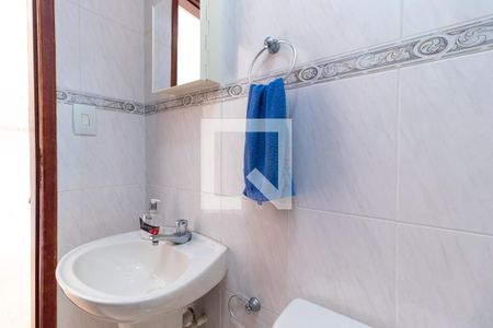 Casa à venda com 250m², 3 quartos e 4 vagasBanheiro de Serviço