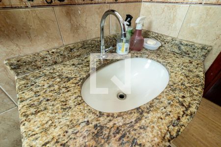 Casa à venda com 250m², 3 quartos e 4 vagasBanheiro da Suíte