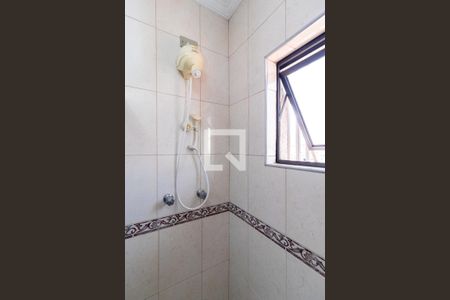 Casa à venda com 250m², 3 quartos e 4 vagasBanheiro 2