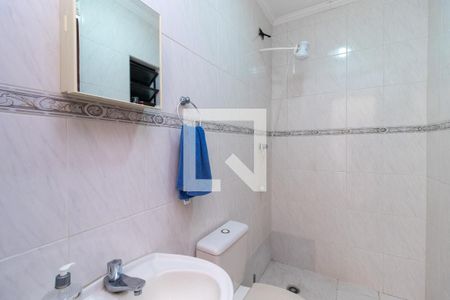 Casa à venda com 250m², 3 quartos e 4 vagasBanheiro de Serviço