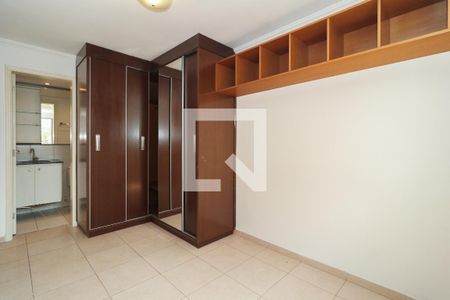 Suíte de apartamento para alugar com 2 quartos, 140m² em Paraíso do Morumbi, São Paulo