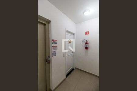 Apartamento para alugar com 70m², 2 quartos e 1 vagaEntrada