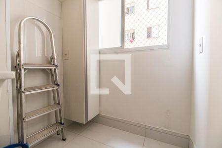 Apartamento para alugar com 70m², 2 quartos e 1 vagaÁrea de Serviço