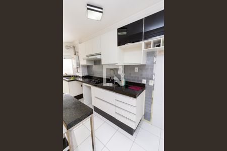Apartamento à venda com 52m², 2 quartos e 1 vaga Apartamento à venda com 52m², 2 quartos e 1 vagaCozinha