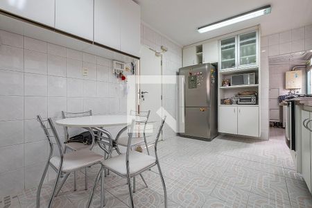 Apartamento à venda com 154m², 3 quartos e 1 vaga Apartamento à venda com 154m², 3 quartos e 1 vagaCozinha