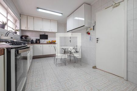 Apartamento à venda com 154m², 3 quartos e 1 vaga Apartamento à venda com 154m², 3 quartos e 1 vagaCozinha