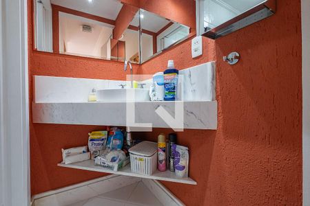 Apartamento à venda com 154m², 3 quartos e 1 vaga Apartamento à venda com 154m², 3 quartos e 1 vagaSuíte - Banheiro