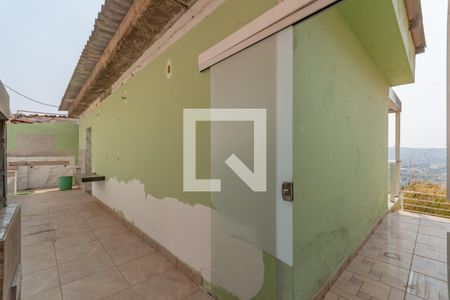 Casa à venda com 131m², 2 quartos e 3 vagasÁrea de Serviço - Corredor lateral