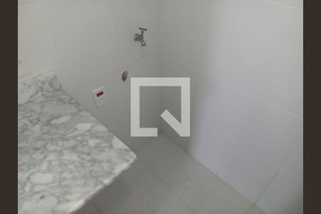 Apartamento para alugar com 55m², 1 quarto e sem vaga Apartamento para alugar com 55m², 1 quarto e sem vagaBanheiro da Suíte