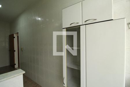 Apartamento à venda com 68m², 2 quartos e 1 vagaÁrea de serviço