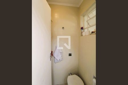 Casa à venda com 200m², 3 quartos e 3 vagasBanheiro de serviço