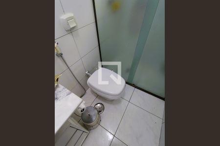 Casa à venda com 200m², 3 quartos e 3 vagasBanheiro Social