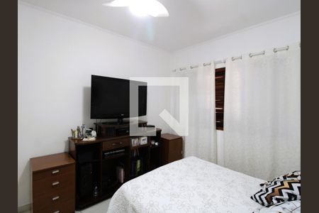 Casa à venda com 200m², 3 quartos e 3 vagasSuíte