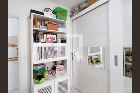 Casa à venda com 200m², 3 quartos e 3 vagasQuarto 2