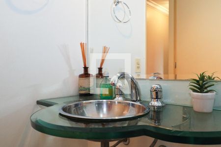 Apartamento à venda com 97m², 2 quartos e 2 vagasBanheiro 2