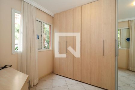 Apartamento à venda com 97m², 2 quartos e 2 vagasCloset da Suíte