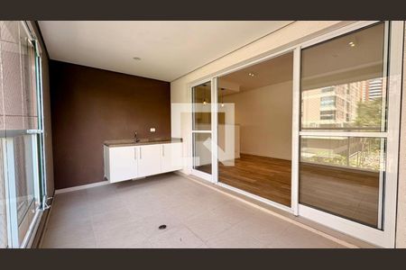 Apartamento à venda com 2 quartos, 71m² em Jardim Fonte do Morumbi, São Paulo