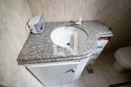 Casa para alugar com 200m², 3 quartos e sem vaga Casa para alugar com 200m², 3 quartos e sem vagaBanheiro