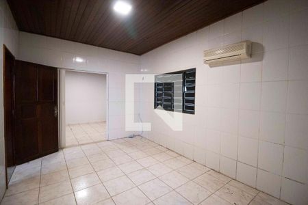 Casa para alugar com 200m², 3 quartos e sem vaga Casa para alugar com 200m², 3 quartos e sem vagaQuarto 3