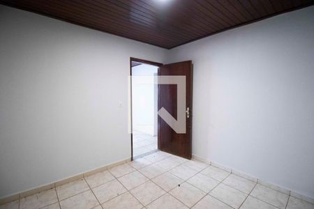 Casa para alugar com 200m², 3 quartos e sem vaga Casa para alugar com 200m², 3 quartos e sem vagaQuarto 2