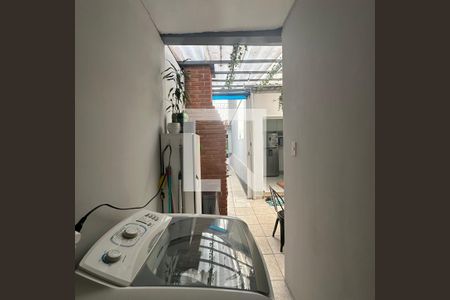 Casa à venda com 130m², 3 quartos e 2 vagasÁrea de Serviço