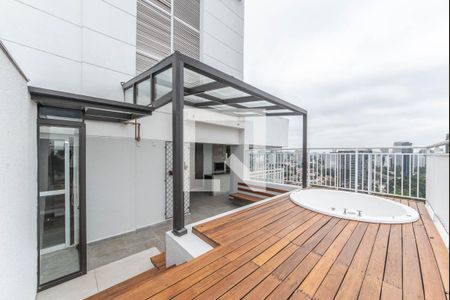 Apartamento à venda com 133m², 2 quartos e 2 vagasDeck - Banheira