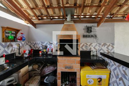 Casa à venda com 180m², 3 quartos e 2 vagasEspaço Gourmet