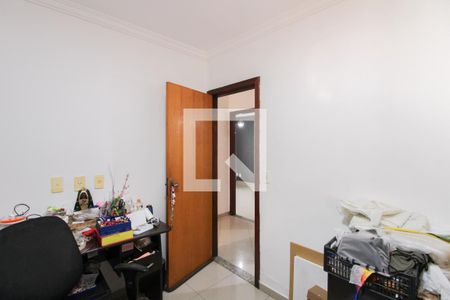 Casa à venda com 180m², 3 quartos e 2 vagasQuarto 2